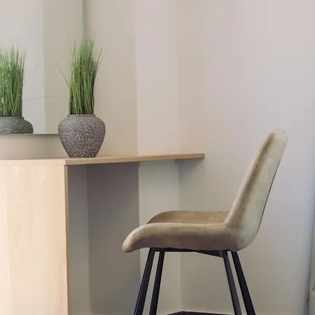 Terra Petra Luxury - The Seafront Retreat *