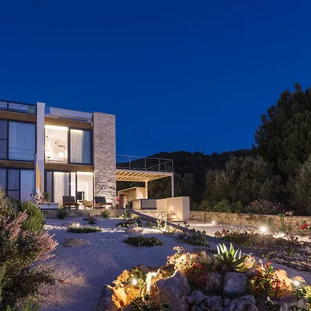 וילה Terra Petra Luxury - The Seafront Retreat