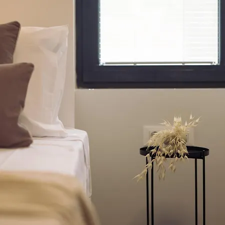 Terra Petra Luxury - The Seafront Retreat וילה Skinária