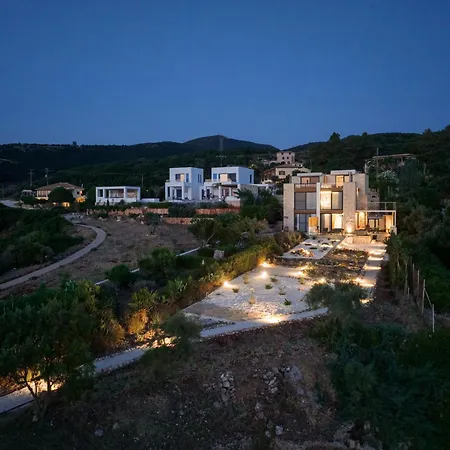 וילה Terra Petra Luxury - The Seafront Retreat